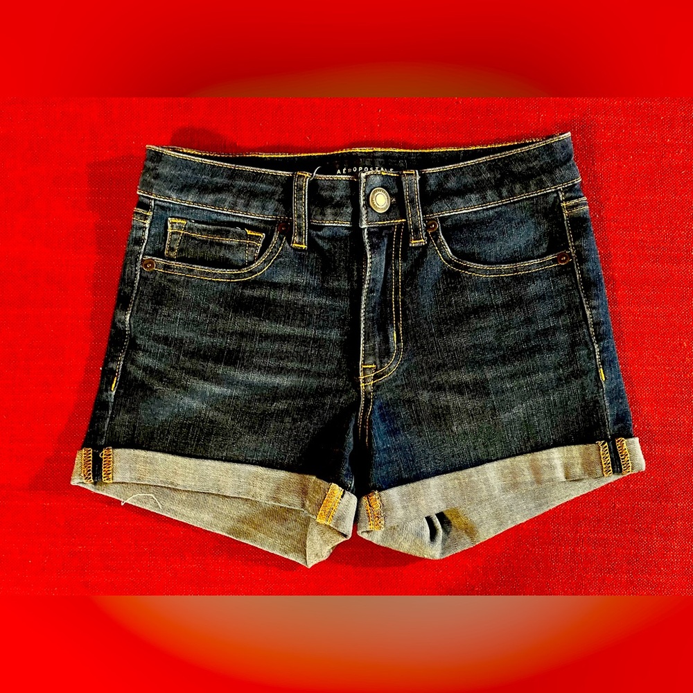 Aeropostal women high waisted midi shorts size 00